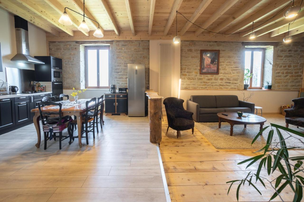 Appartement De Charme Dans Une Maison Isolee Presilly  Bagian luar foto